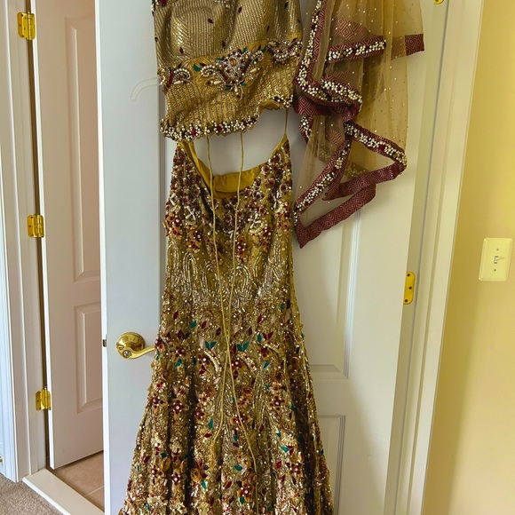 Seasons India Western Style Lengha - Picture 4 of 4